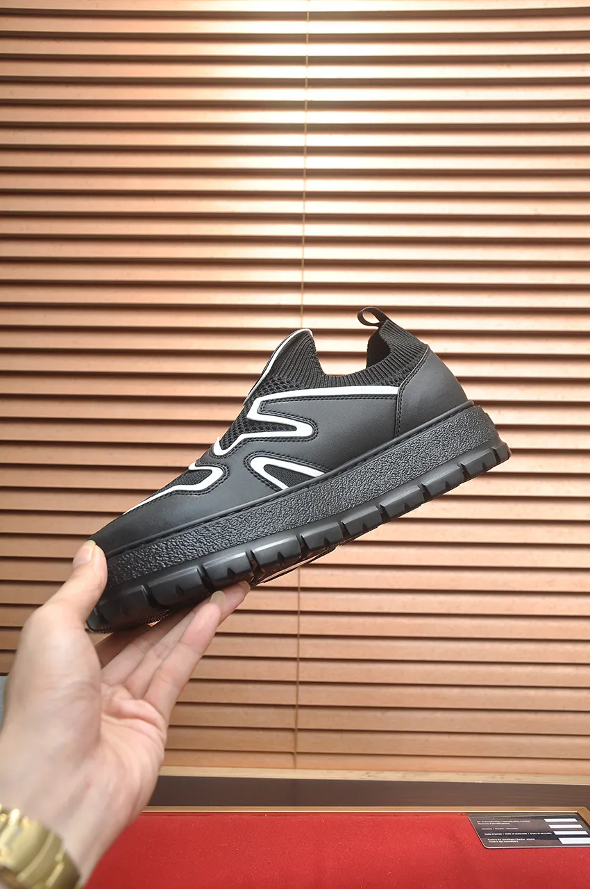 Men's shoes 💰620💶【PRADA】Top original, new season, high quality original goods, top imported calfskin with original imported glue, imported cowhide inside with original cowhide feet, original outsole! Quality guaranteed! Code 38-45 (45 customized)